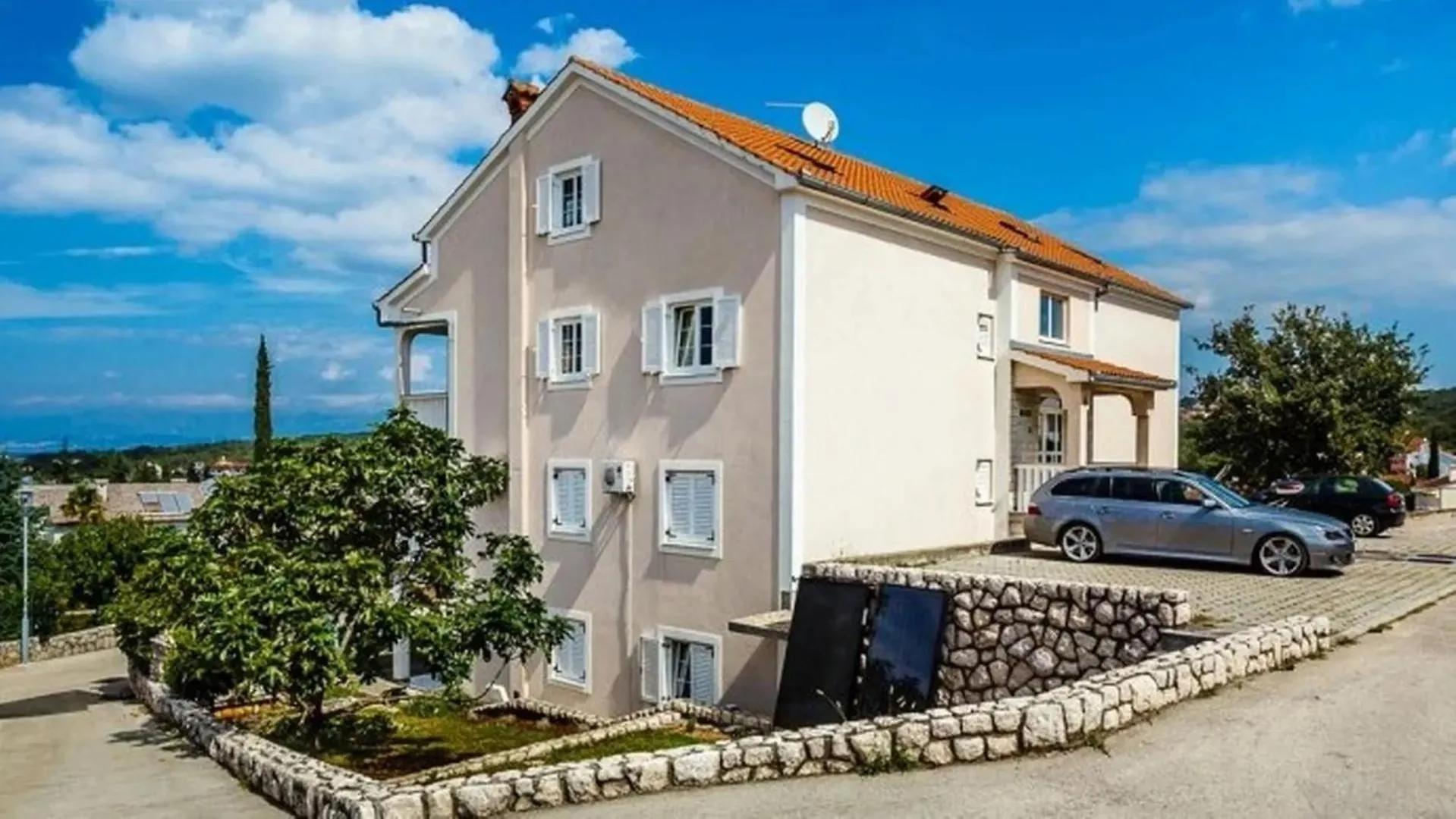 Apartments With A Parking Space Nska, Krk - 21671 Malinska
